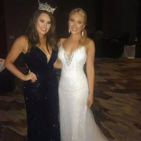 Sherri Hill white pageant and prom dress - Size 2 - Picture 3 of 5